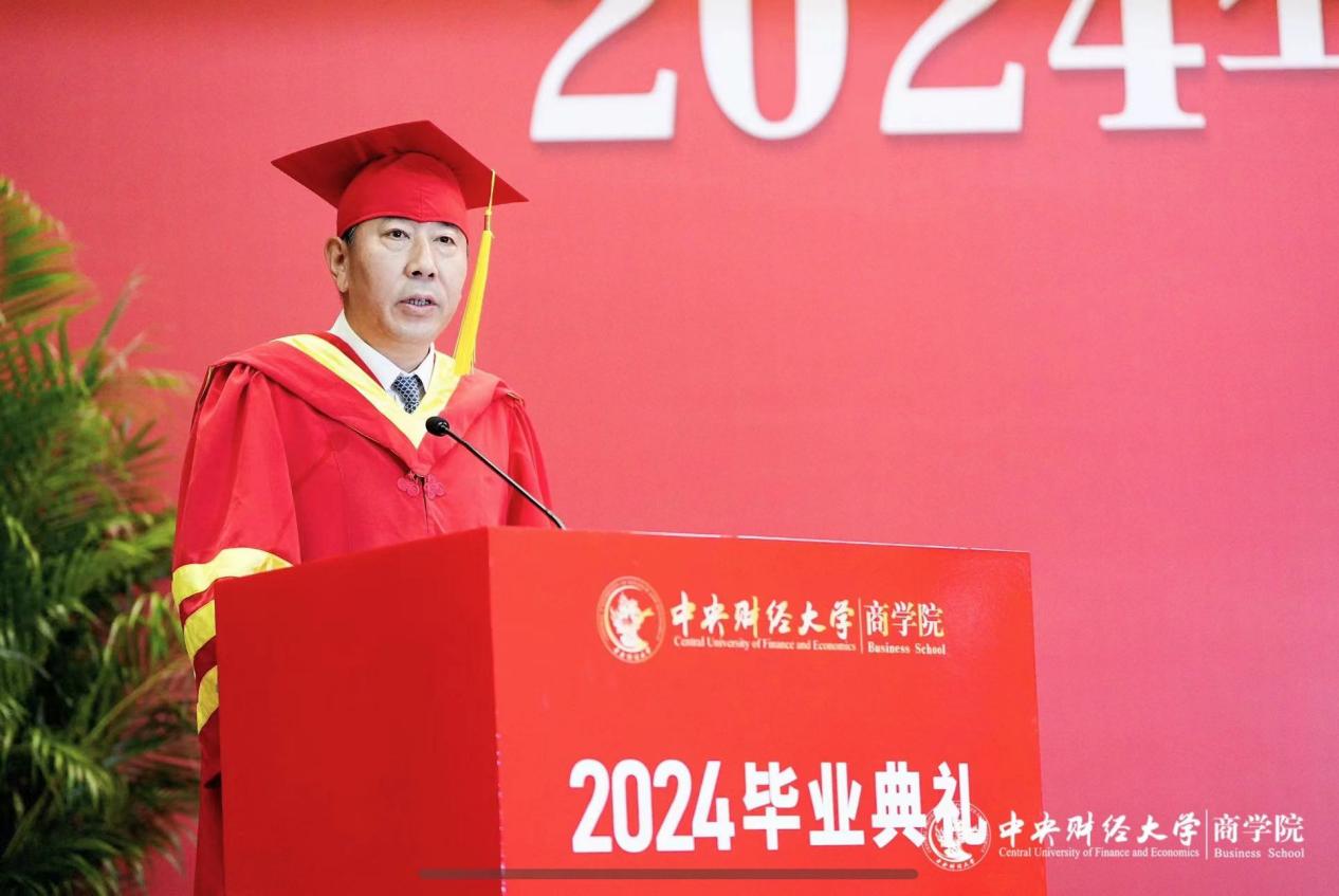 必赢3003no1线路检测中心党委常委、副校长范卫宏
